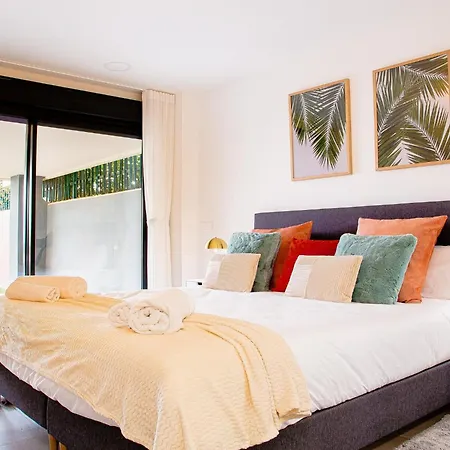 Apartment Sunny Gozy Retreat In The Heart Of The Coast *